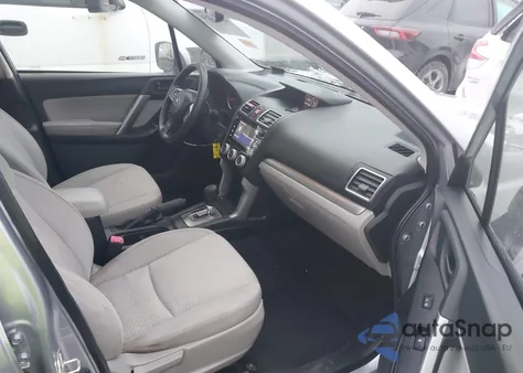 2016 Subaru Forester 2.5I Premium z USA, uszkodzony, nr VIN JF2SJADC4GH452305